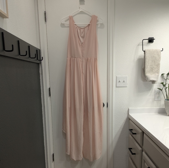 Elegant Pink Sleeveless High-Low Dress - Picture 2 of 4